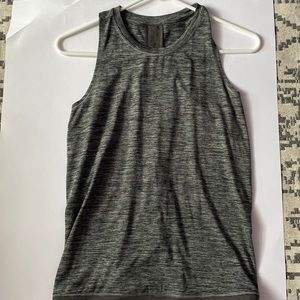 Gray activewear tank top